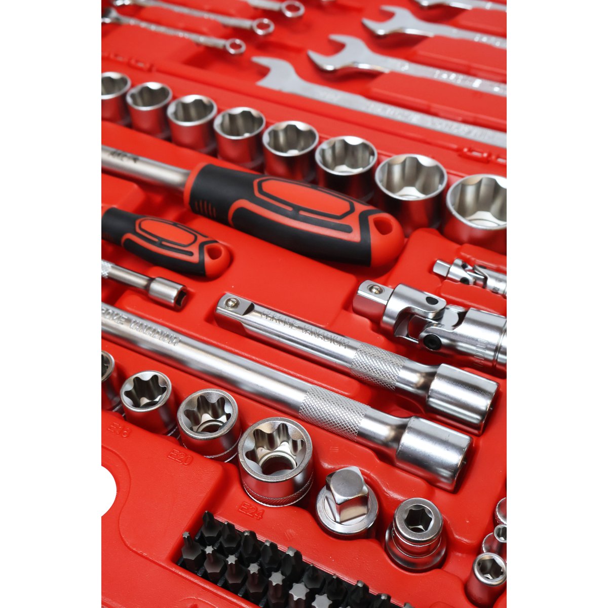 1/4"+1/2" DR. Socket Wrench Set, 100 Pcs